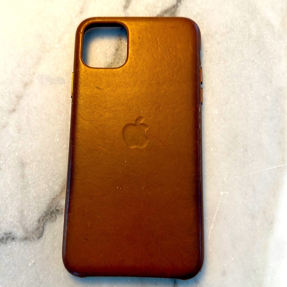 Gently used iphone pro11max leather case